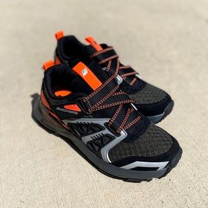 Skechers Z-Straps Boys size 4